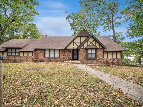 13472 S Rockhill Rd, Claremore, OK 74017