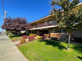 1214 Bell St APT 24, Sacramento, CA 95825