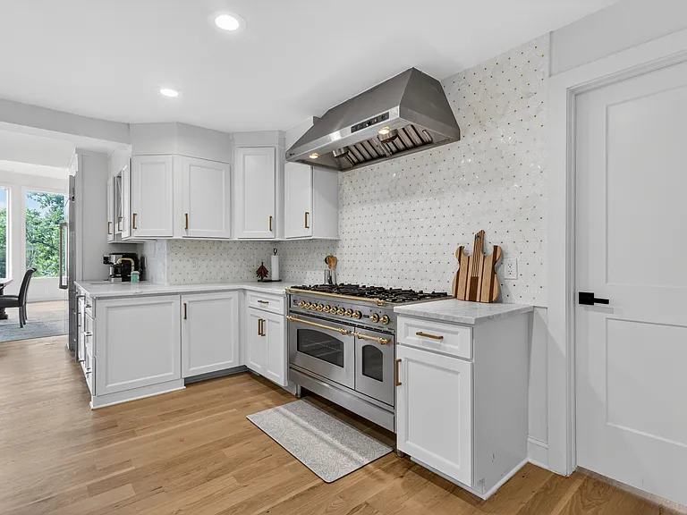 1411 Old Hickory Blvd — Photo 10