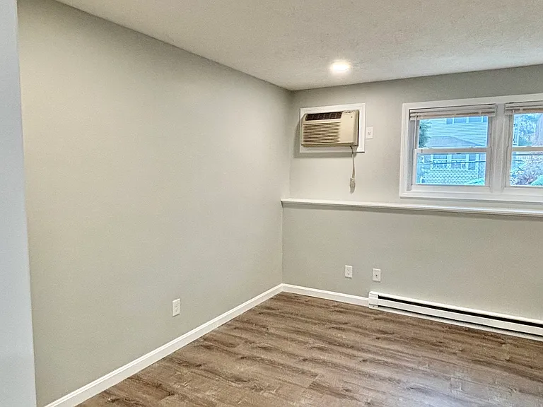335 Plantation St #1-R — Photo 4