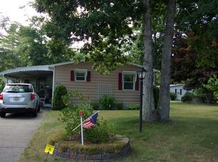 25-9 S Meadow Vlg, Carver, MA 02330