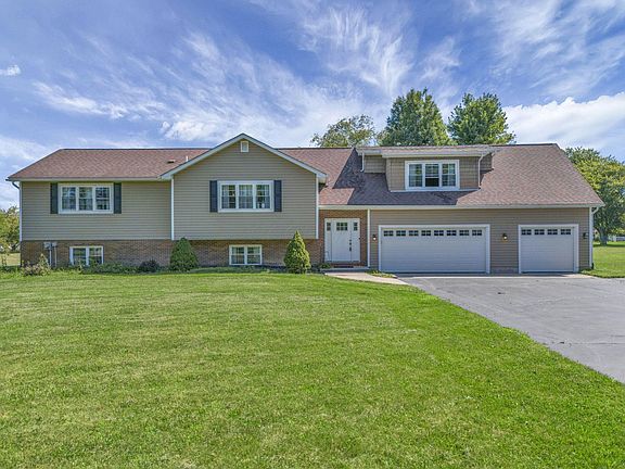 4th image of 15452 Hagenderfer Rd