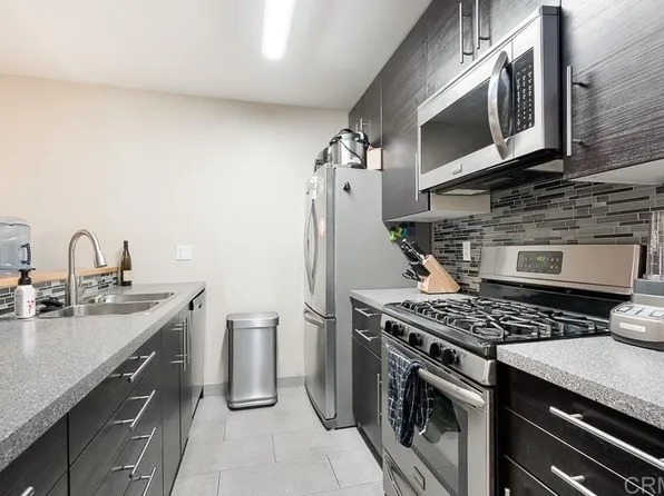 1605 Hotel Cir S, San Diego, CA