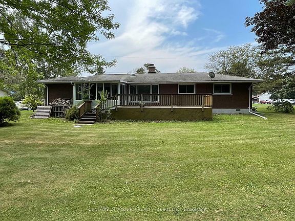 3rd image of 44 Hamilton Ave
