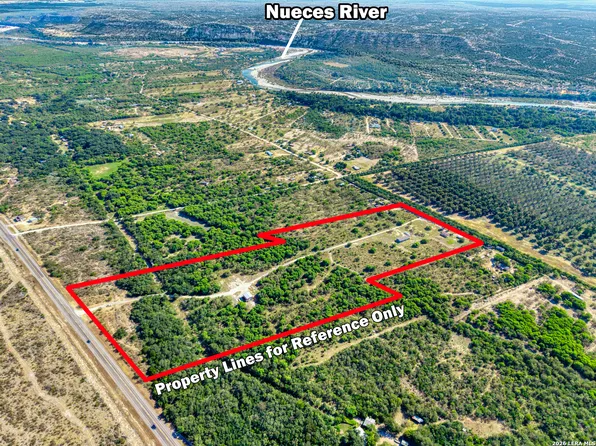 15821 STATE HIGHWAY 55, Uvalde, TX 78801