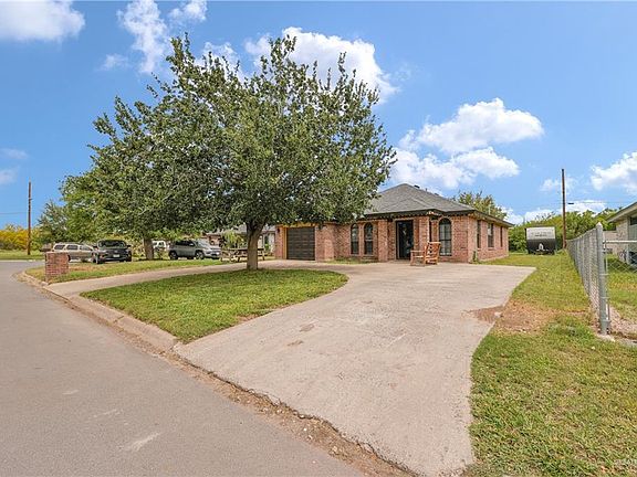 2nd image of 302 Hinojosa Dr