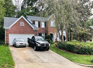 216 Coltsgate Dr, Cary, NC 27518