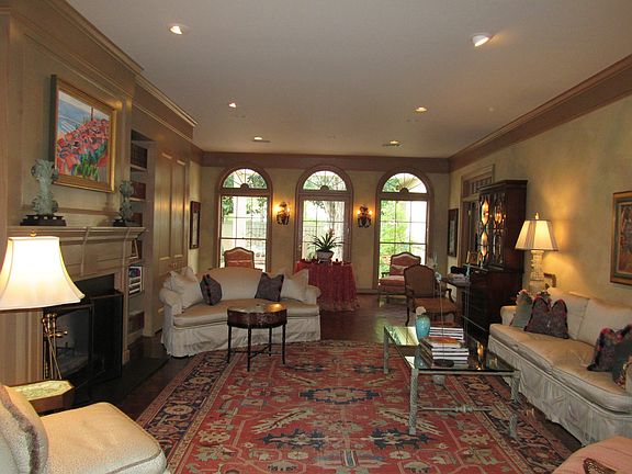 5th image of 4440 Thomas Park