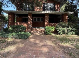 631 S Lafayette St, Macomb, IL
