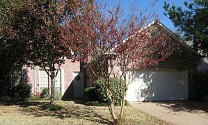 Home for Sale in Frisco, Texas $270,000