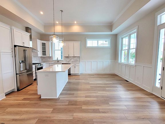 5th image of 1636 Central Ave #2
