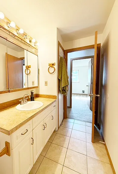 2695 McKinley Pl SE — Photo 18