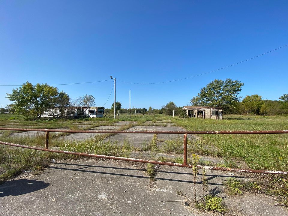 1st image of 18826 Highway 59
