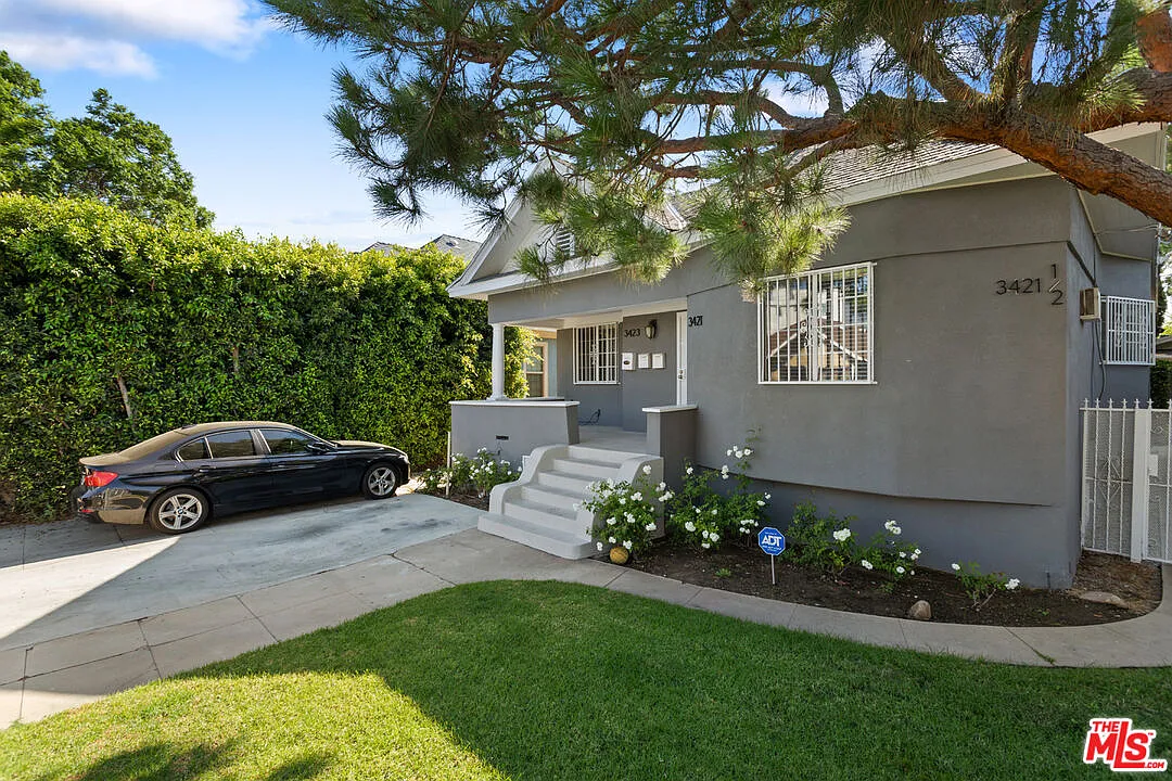2 bed, 1.0 bath, 1000 sqft, $2,295 — Photo 1