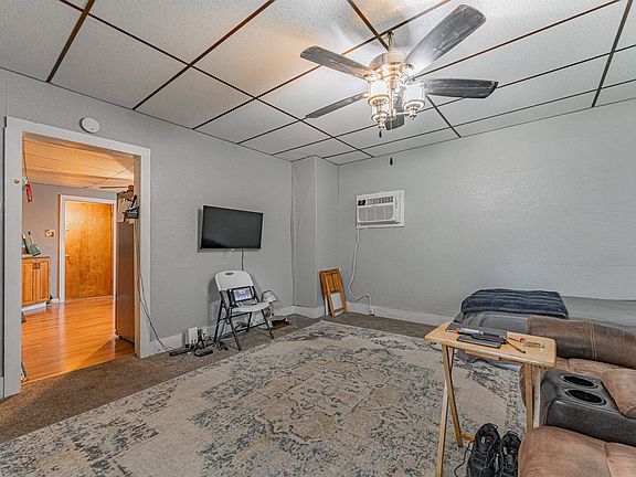 5th image of 701 Palmer Ave