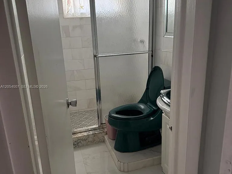 1333 E Hallandale Beach Blvd #115 — Photo 3