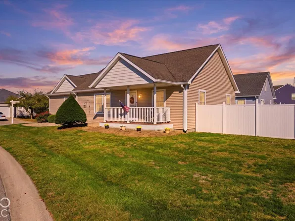 2020 Pin Oak Ct, Shelbyville, IN 46176