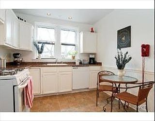 4th image of 1922 Lincoln St APT 1S