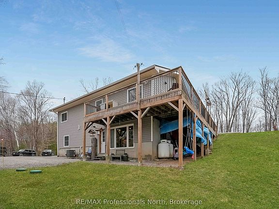 3rd image of 1310 Alexander Rd