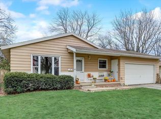 1717 Lynndale Rd, Madison, WI 53711