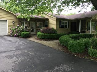 6886 Penn Ave, Somerset, PA 15501