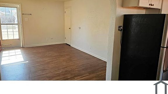 5th image of 3385 W Virginia Ave
