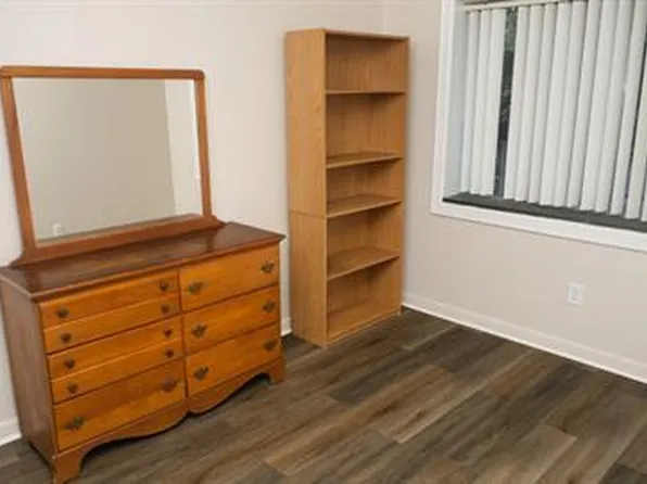 Elm Villa Apartments, 206 & 208 S Elm St, Greenville, NC 27858