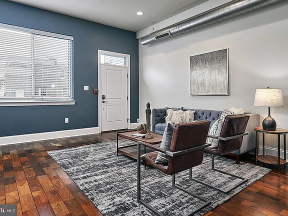 5th image of 2026 Frankford Ave APT 4