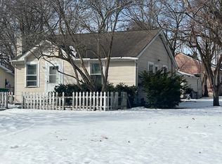 901 Wilson Ct, Zion, IL 60099
