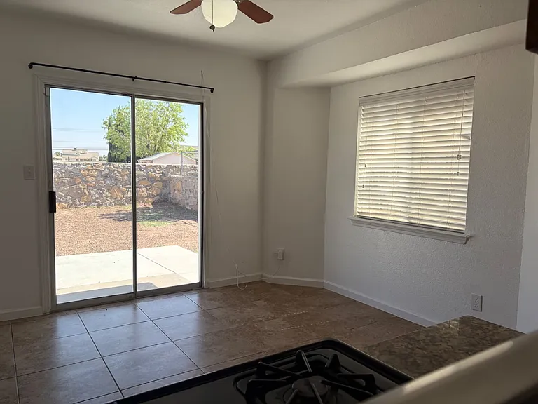 12577 Carlos Bombach Ave — Photo 22