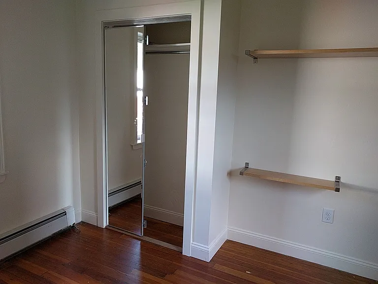 6 Bedford St #1R — Photo 5