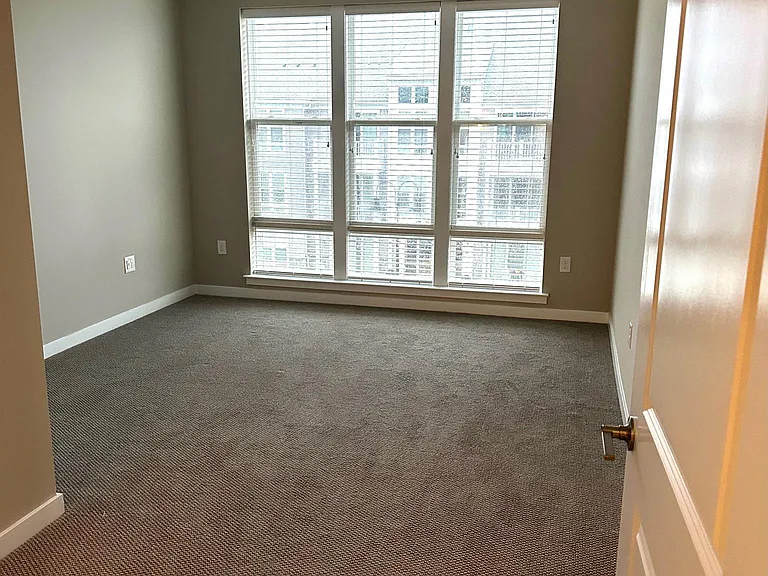 2100 Haddonfield Rd — Photo 38