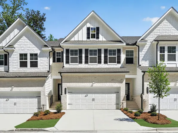 2532 States Ave, Doraville, GA 30360