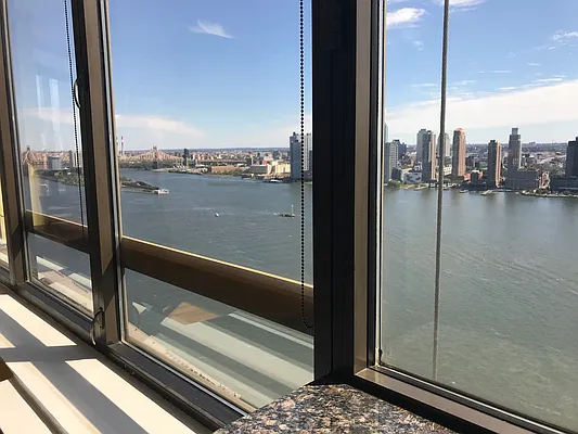 Rented by Corcoran | media 24