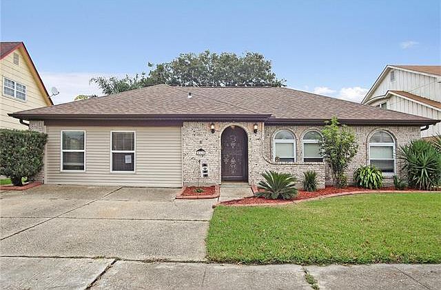 1st image of 565 Brookmeade Dr