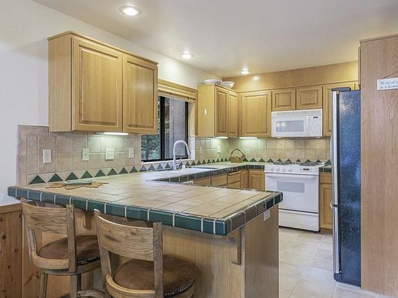 2nd image of 244 Talvista Dr