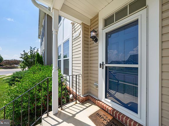 5th image of 23265 Lindsay Dr