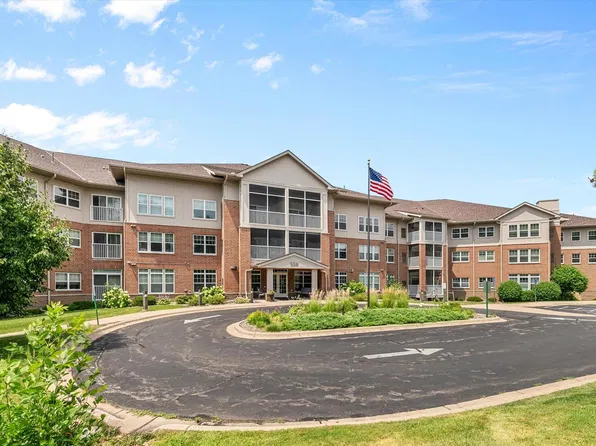 935 Ferndale St N Suite 117, Maplewood, MN 55119