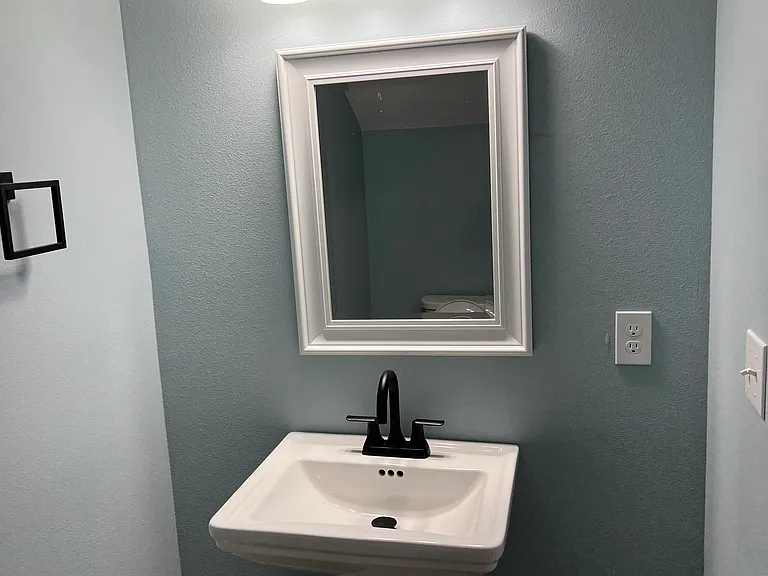 1007 N Florida Ave — Photo 12