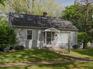 622 Portage Ave, Three Rivers, MI 49093