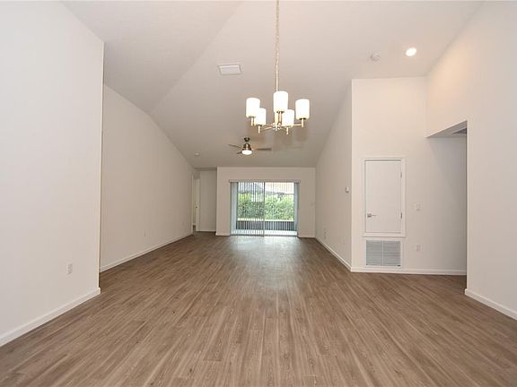 3rd image of 19 ETHEL LANE