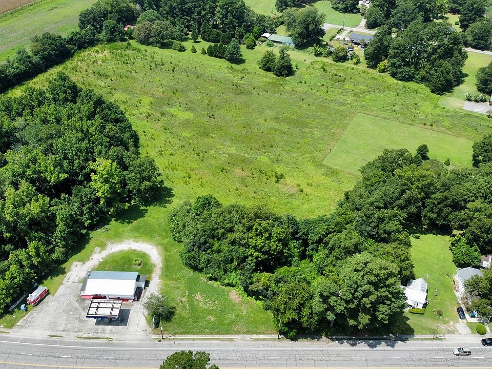 2nd image of 1 S Parler Ave