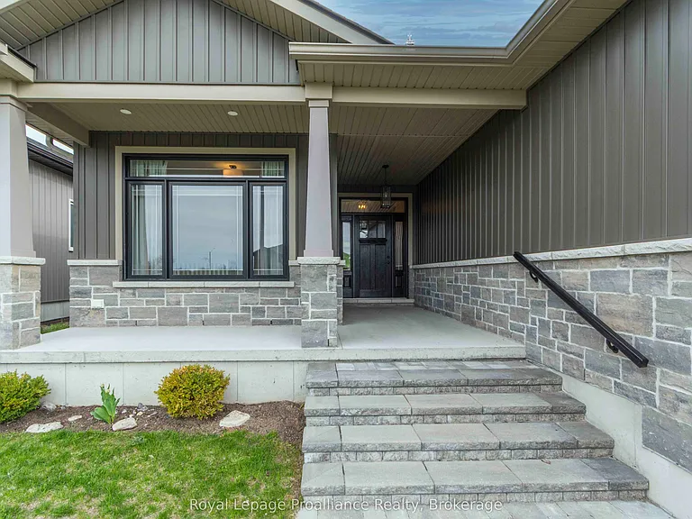 31 Schmidt Way — Photo 2