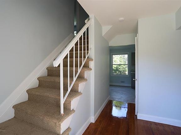 3rd image of 1381 Newark Ave
