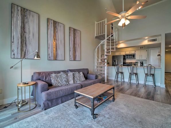 12600 Melville Dr APT 328