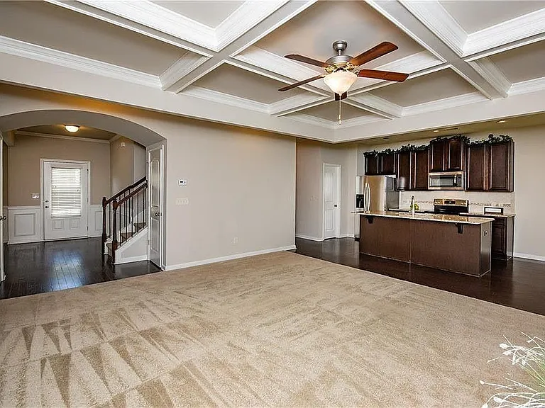 7490 Silk Tree Point — Photo 2