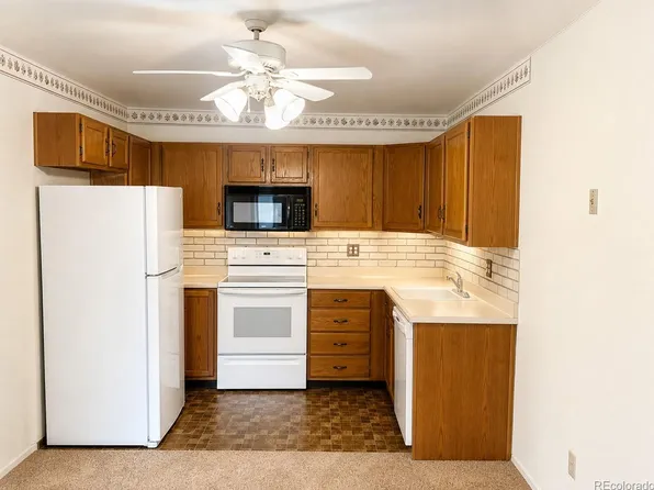 13626 E Bates Ave APT 402, Aurora, CO 80014