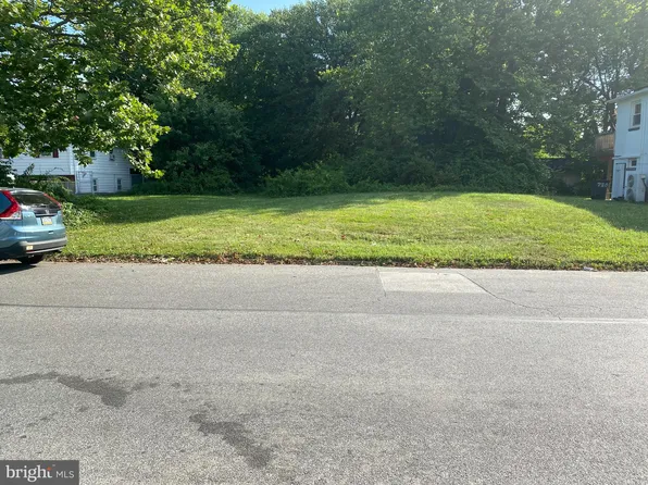 728 W Cooke Ave, Glenolden, PA 19036