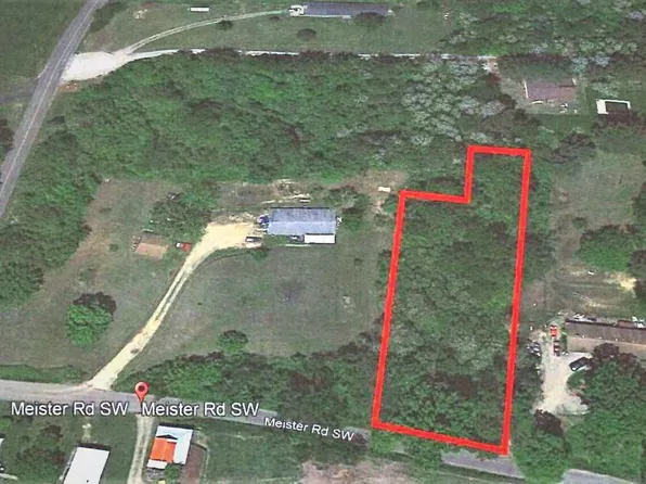 2950 Meister Rd SW, Lancaster, OH 43130