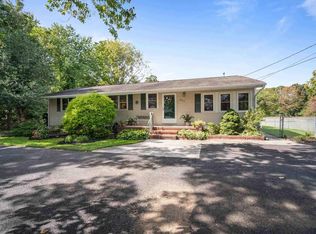 307 S Cologne Ave, Mays Landing, NJ 08330